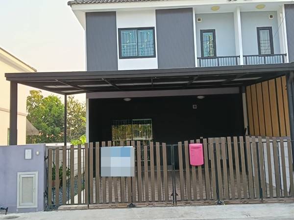 ขายด่วน บ้านทาวเฮ้าส์ หมู่บ้านศิวาลัย บางสมัคร บางปะกง ฉะเชิงเทรา สภาพใหม่ เนื้อที่ 42 ตรว. โทร 0632359638